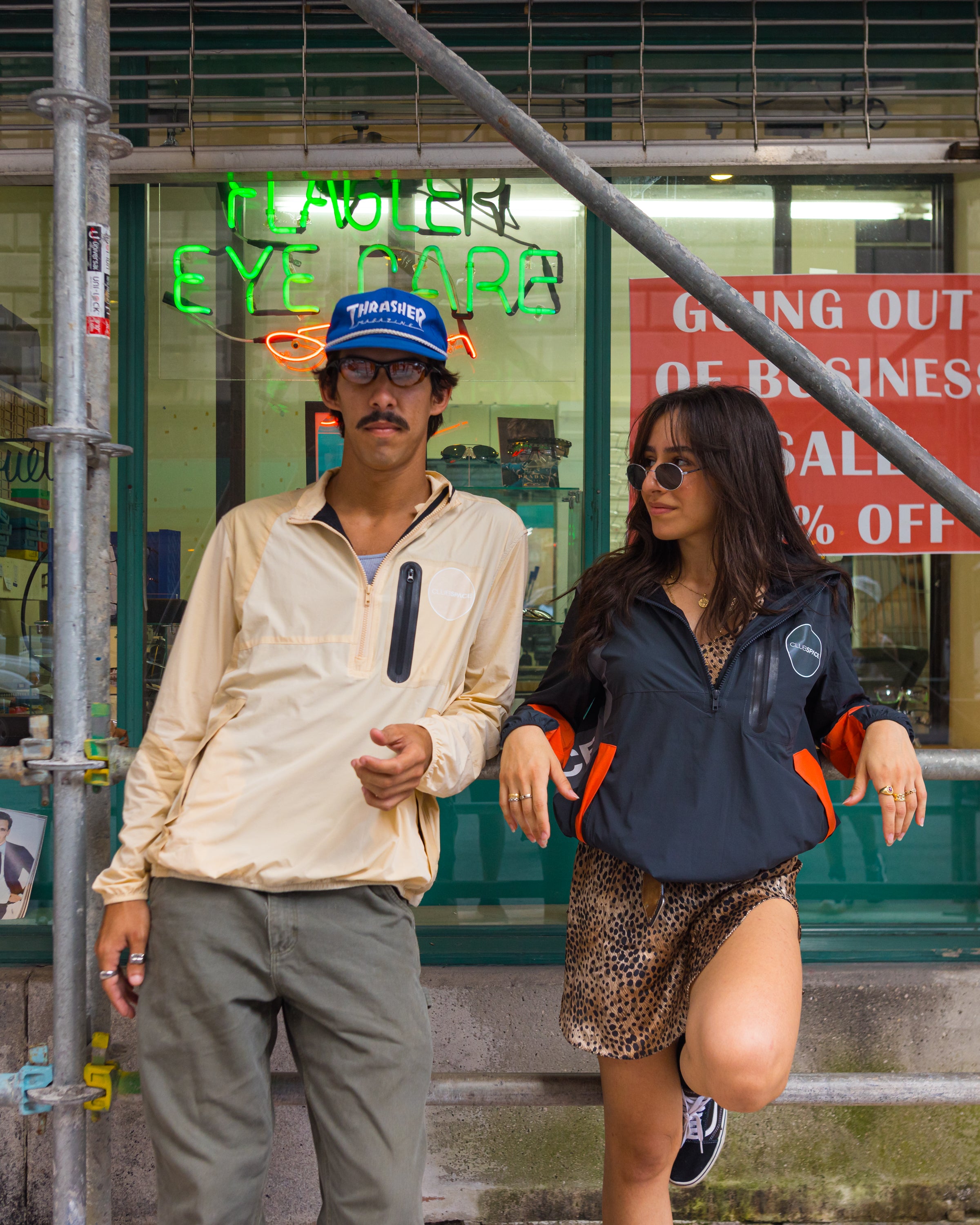 Space Windbreaker 2.0 (Black Hyper Red)