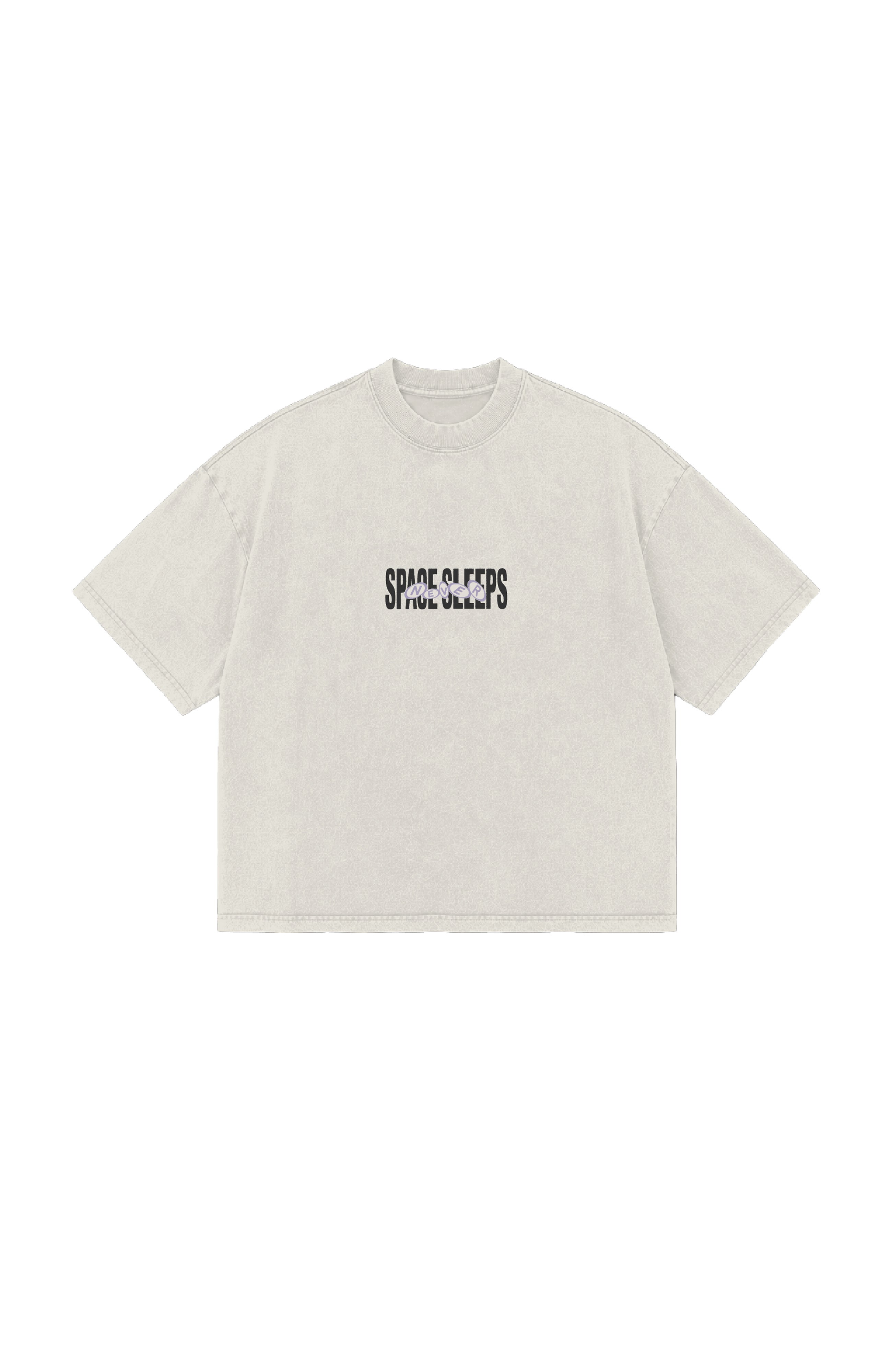 CLUB SPACE NEVER SLEEPS TEE-BONE