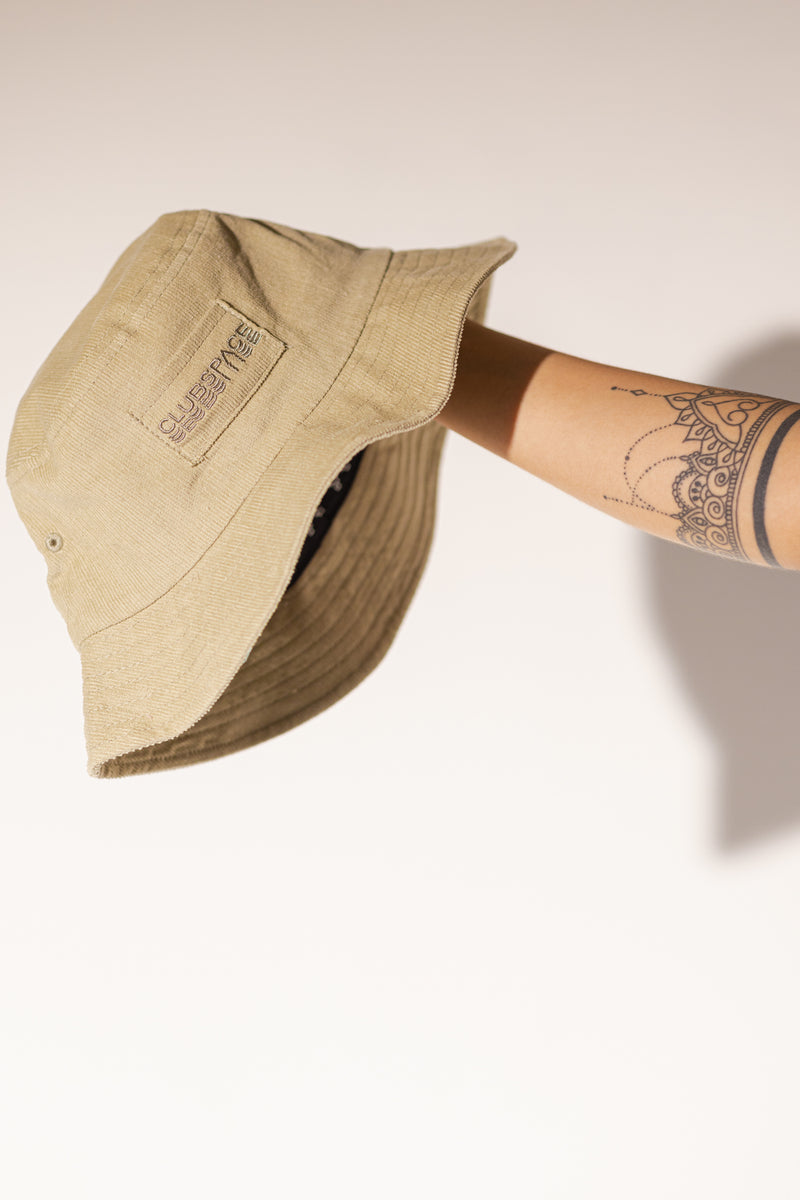 Space Bucket Hat (khaki)